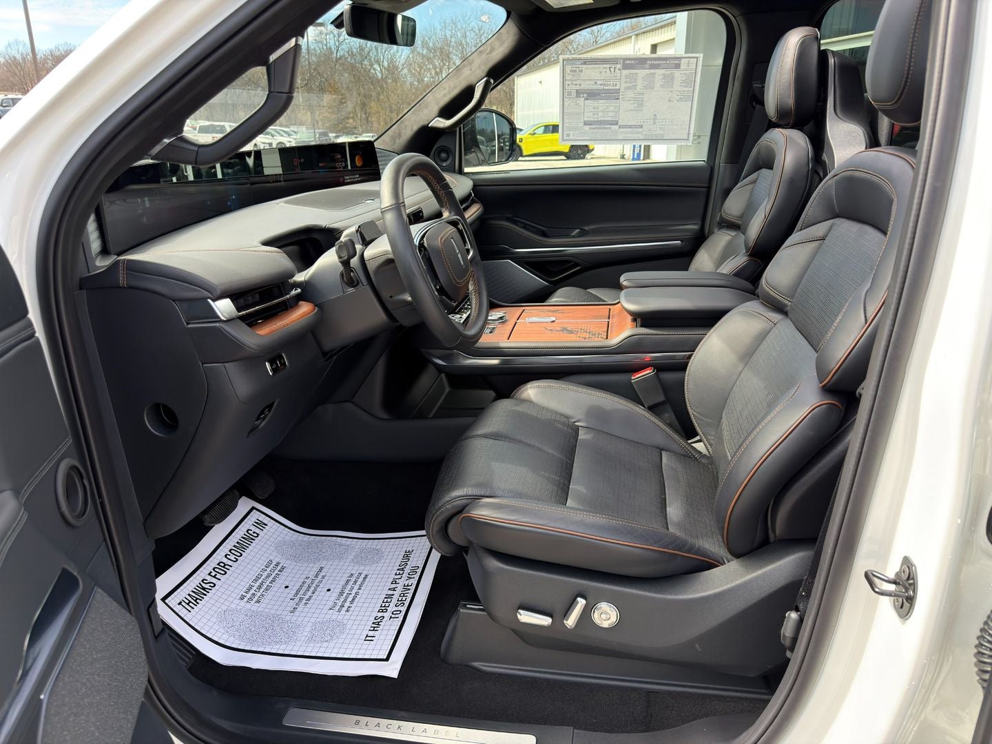 2025 Lincoln Navigator L Black Label