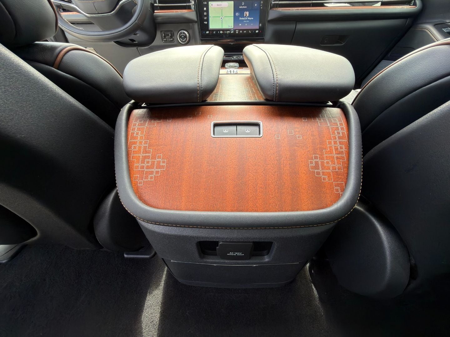 2025 Lincoln Navigator L Black Label