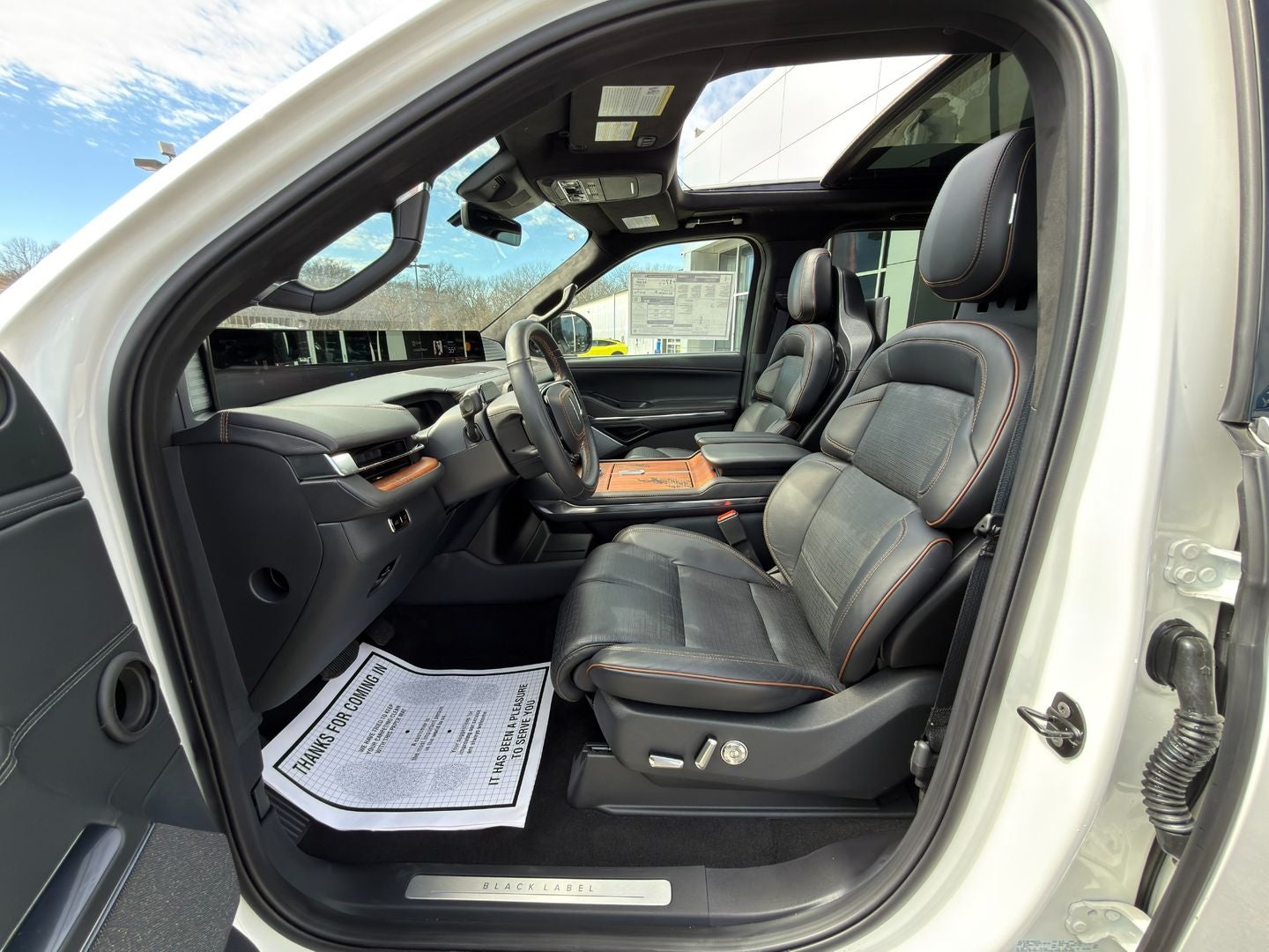 2025 Lincoln Navigator L Black Label