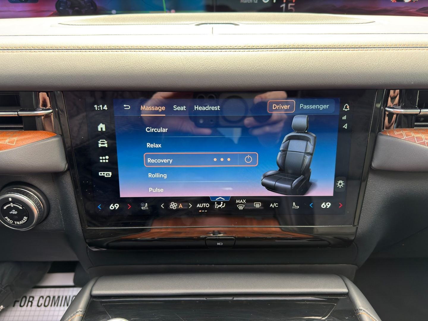 2025 Lincoln Navigator L Black Label