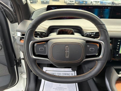 2025 Lincoln Navigator L Black Label