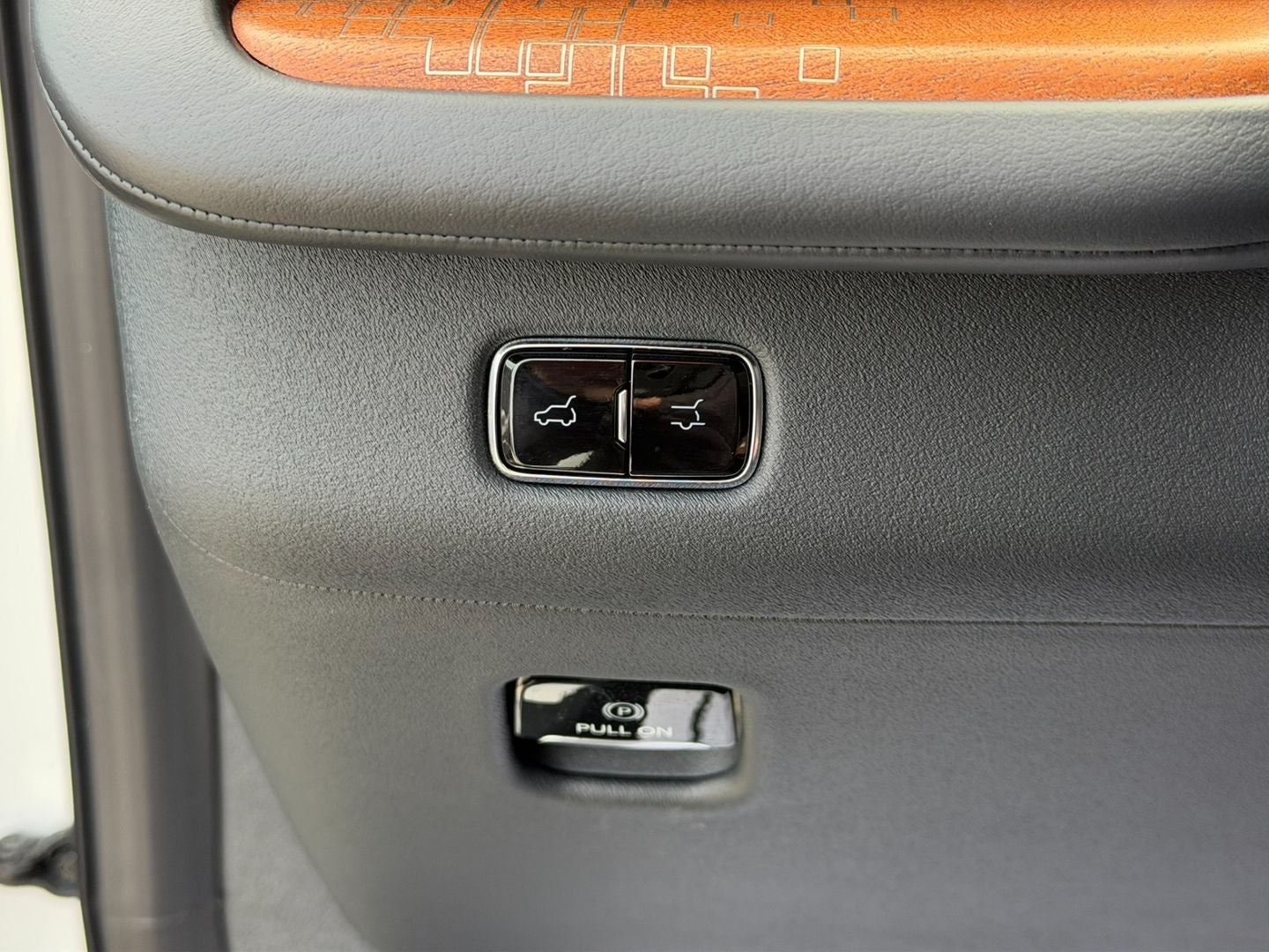 2025 Lincoln Navigator L Black Label