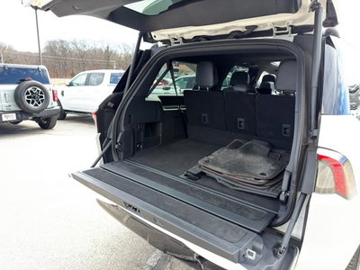 2025 Lincoln Navigator L Black Label