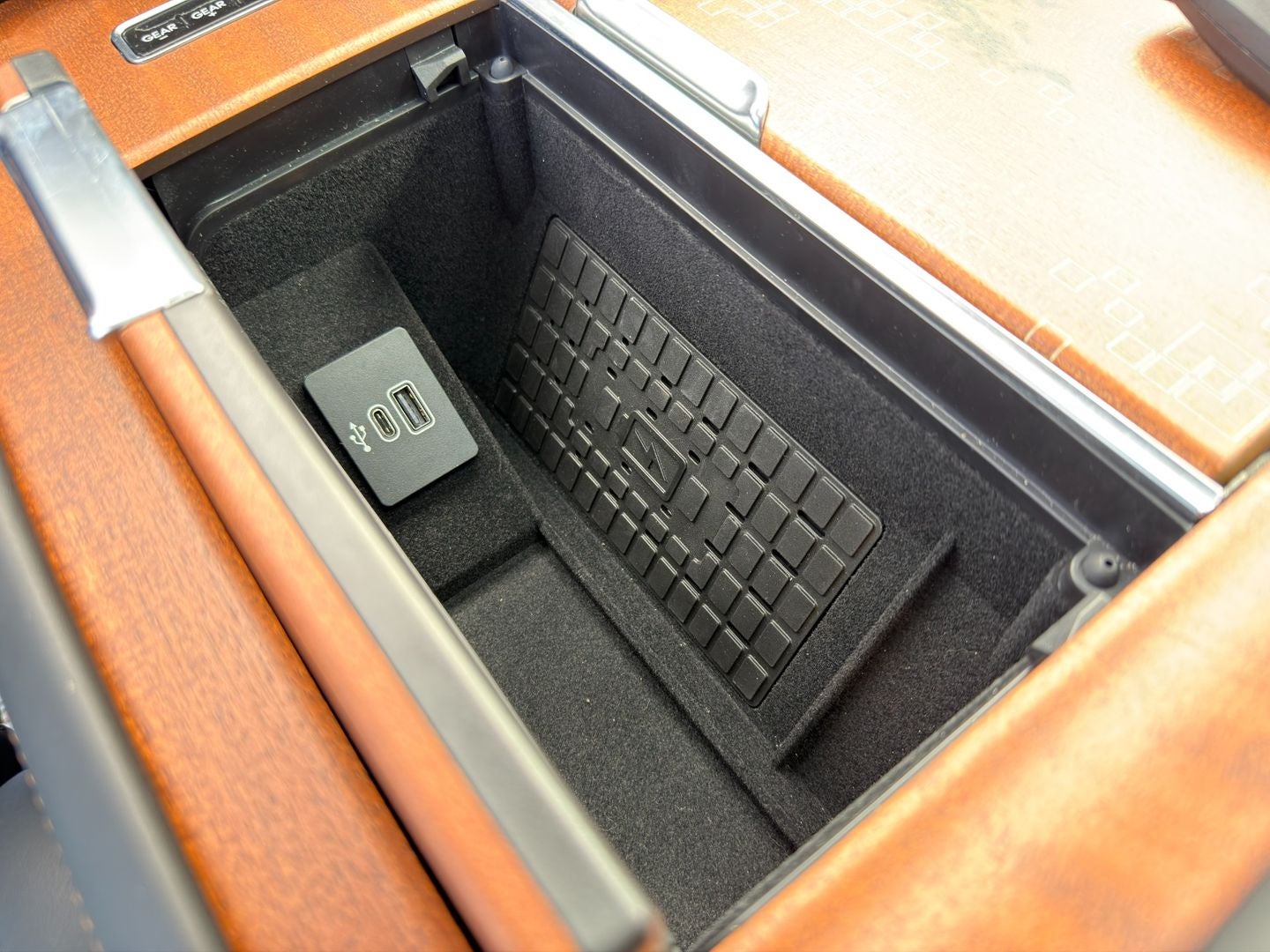 2025 Lincoln Navigator L Black Label