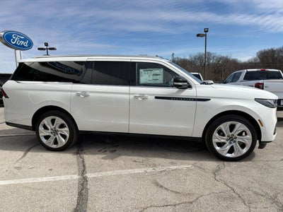 2025 Lincoln Navigator L Black Label
