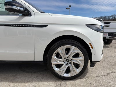 2025 Lincoln Navigator L Black Label