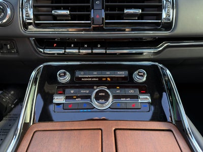 2023 Lincoln Navigator L Black Label