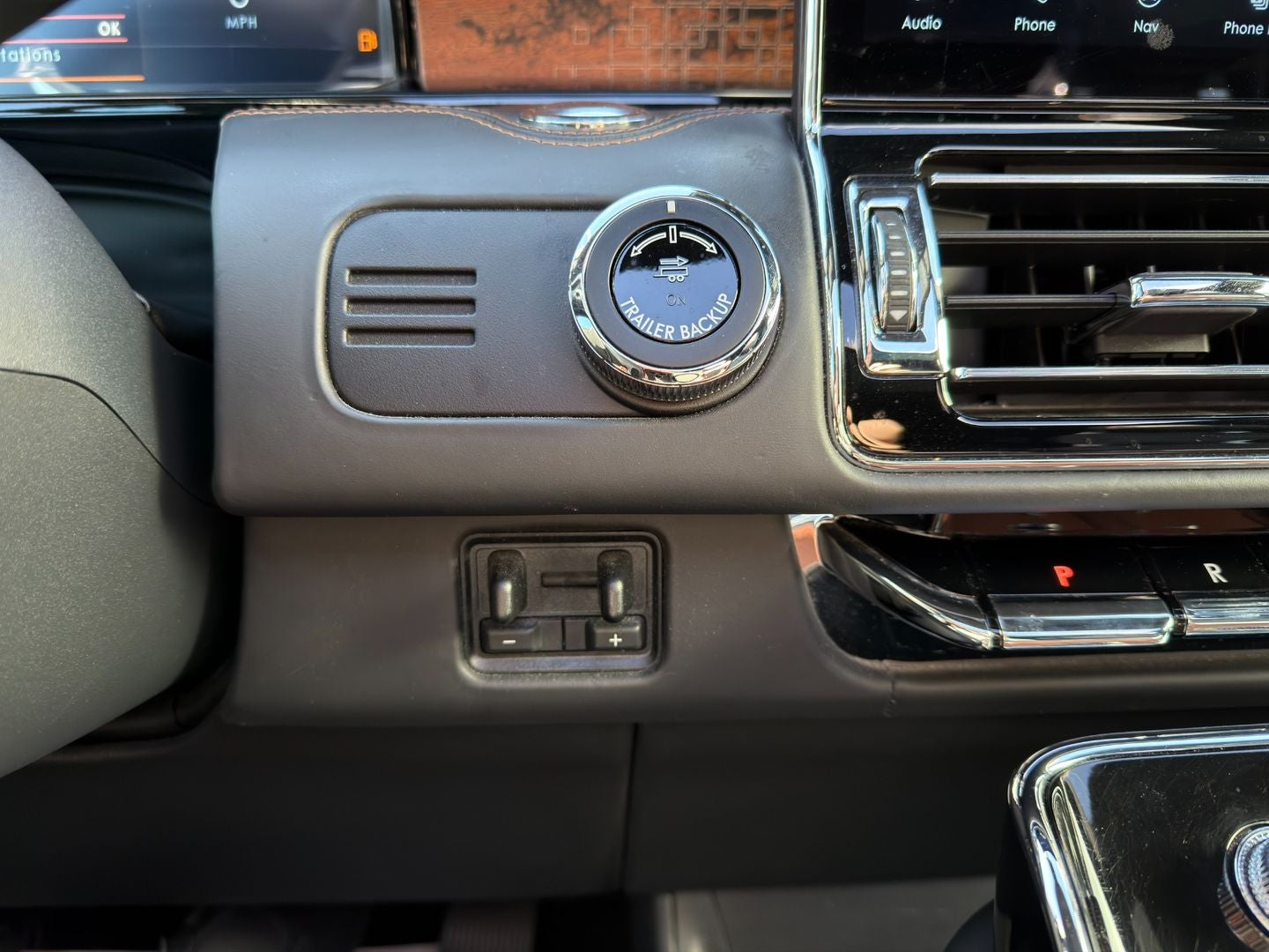 2023 Lincoln Navigator L Black Label