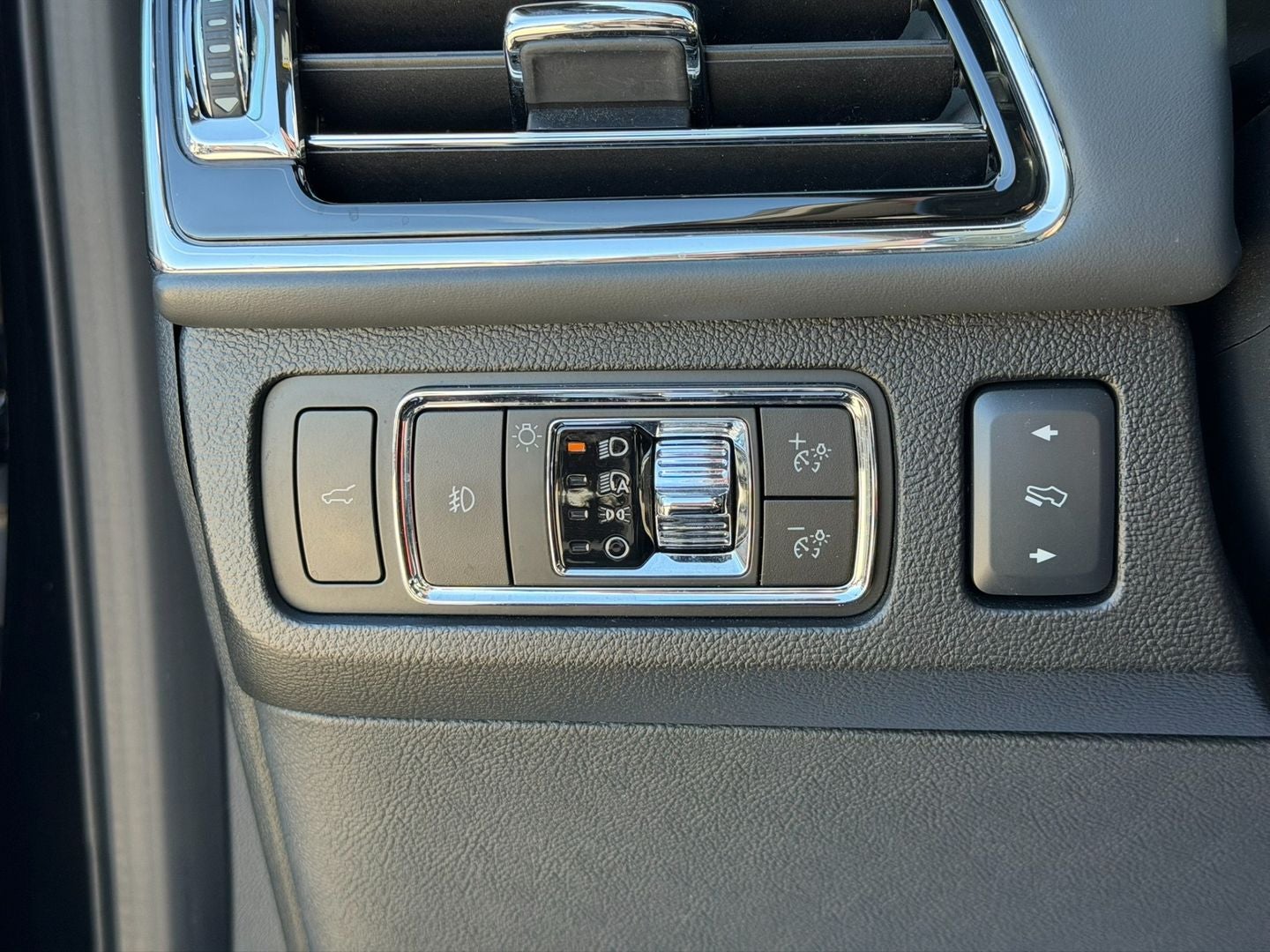 2023 Lincoln Navigator L Black Label