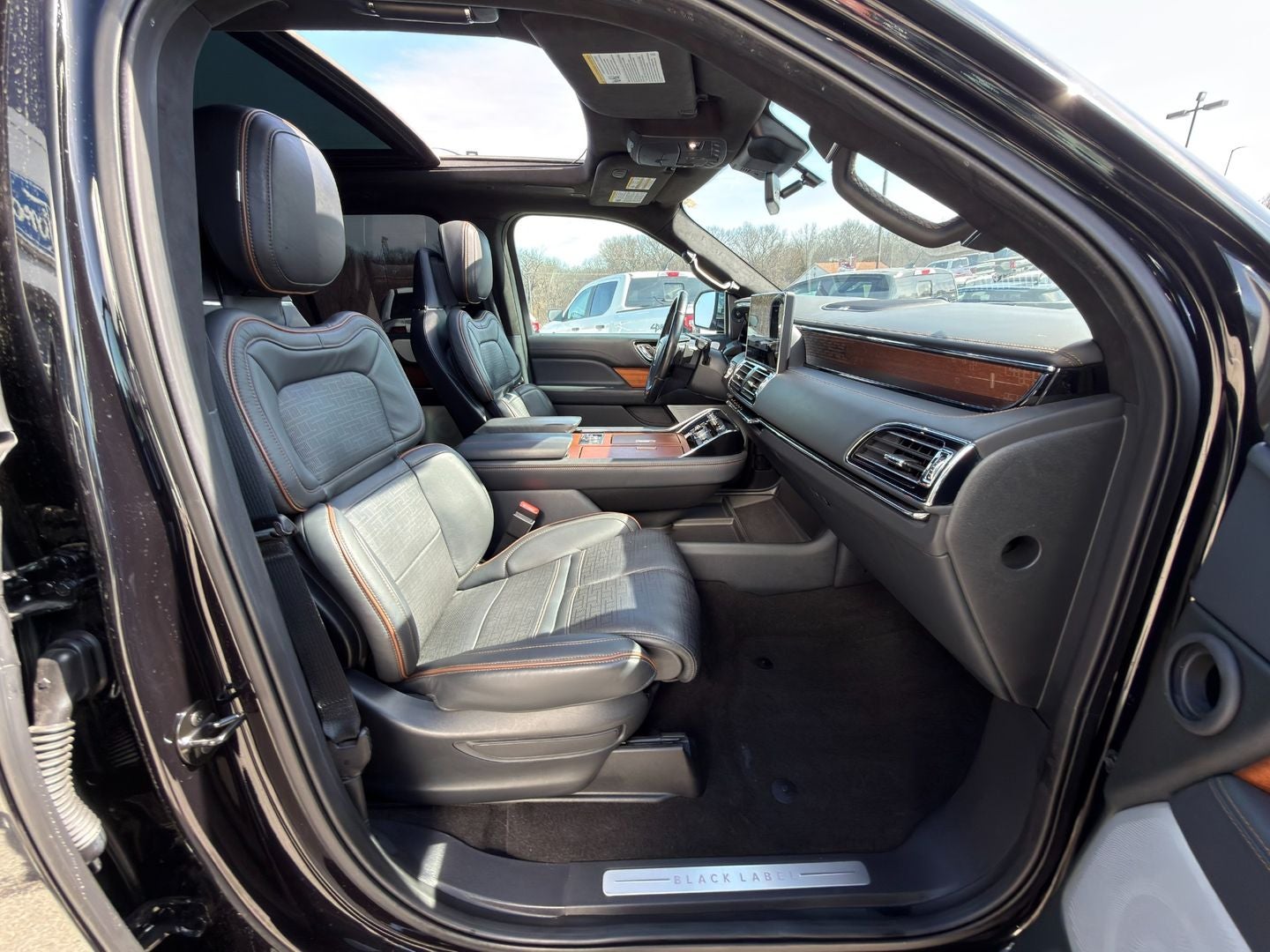 2023 Lincoln Navigator L Black Label