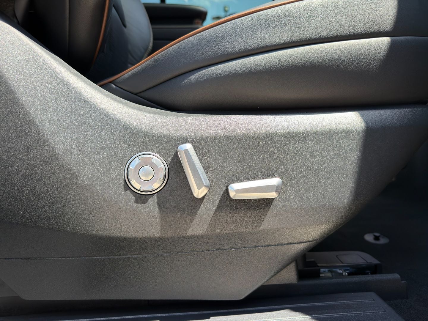 2025 Lincoln Navigator L Black Label