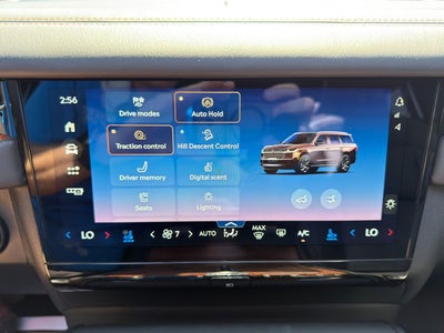 2025 Lincoln Navigator L Black Label