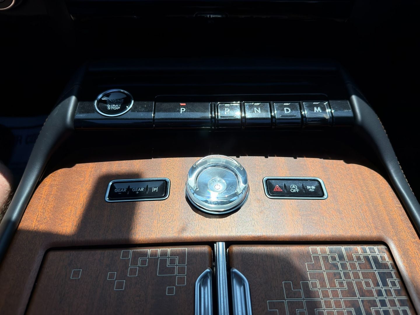 2025 Lincoln Navigator L Black Label