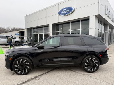 2024 Lincoln Nautilus Reserve