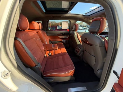 2024 Lincoln Nautilus Black Label