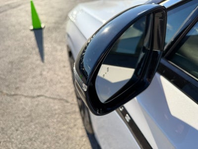 2024 Lincoln Nautilus Black Label