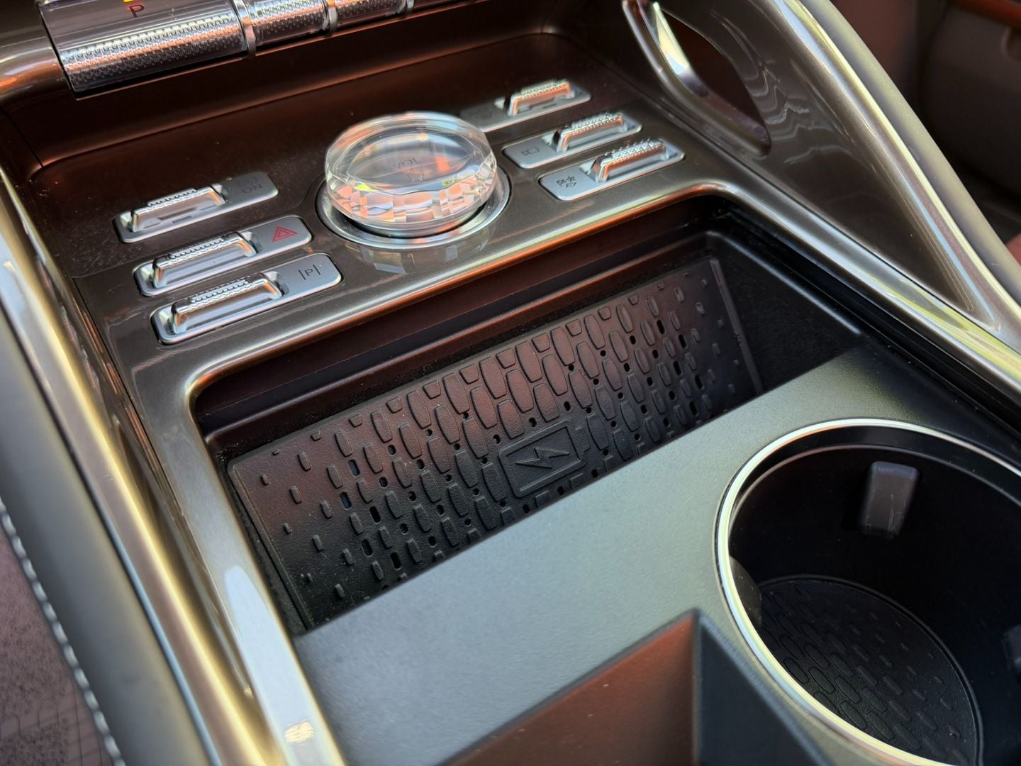 2024 Lincoln Nautilus Black Label