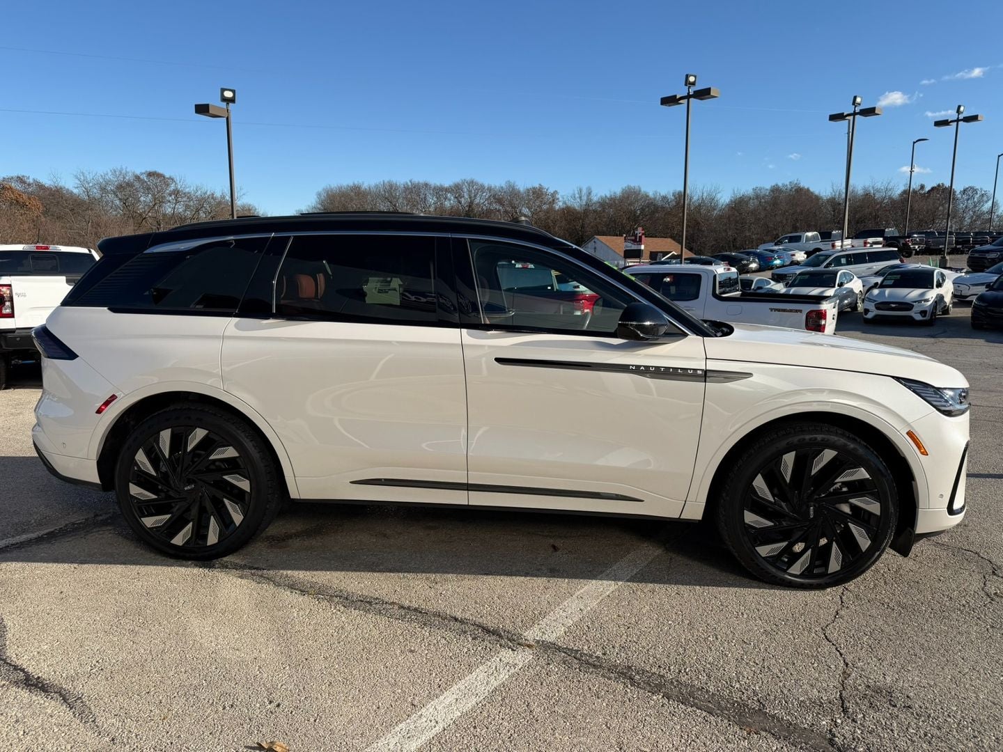 2024 Lincoln Nautilus Black Label