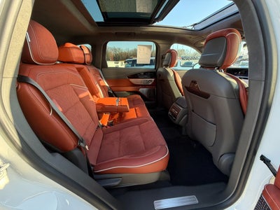 2024 Lincoln Nautilus Black Label