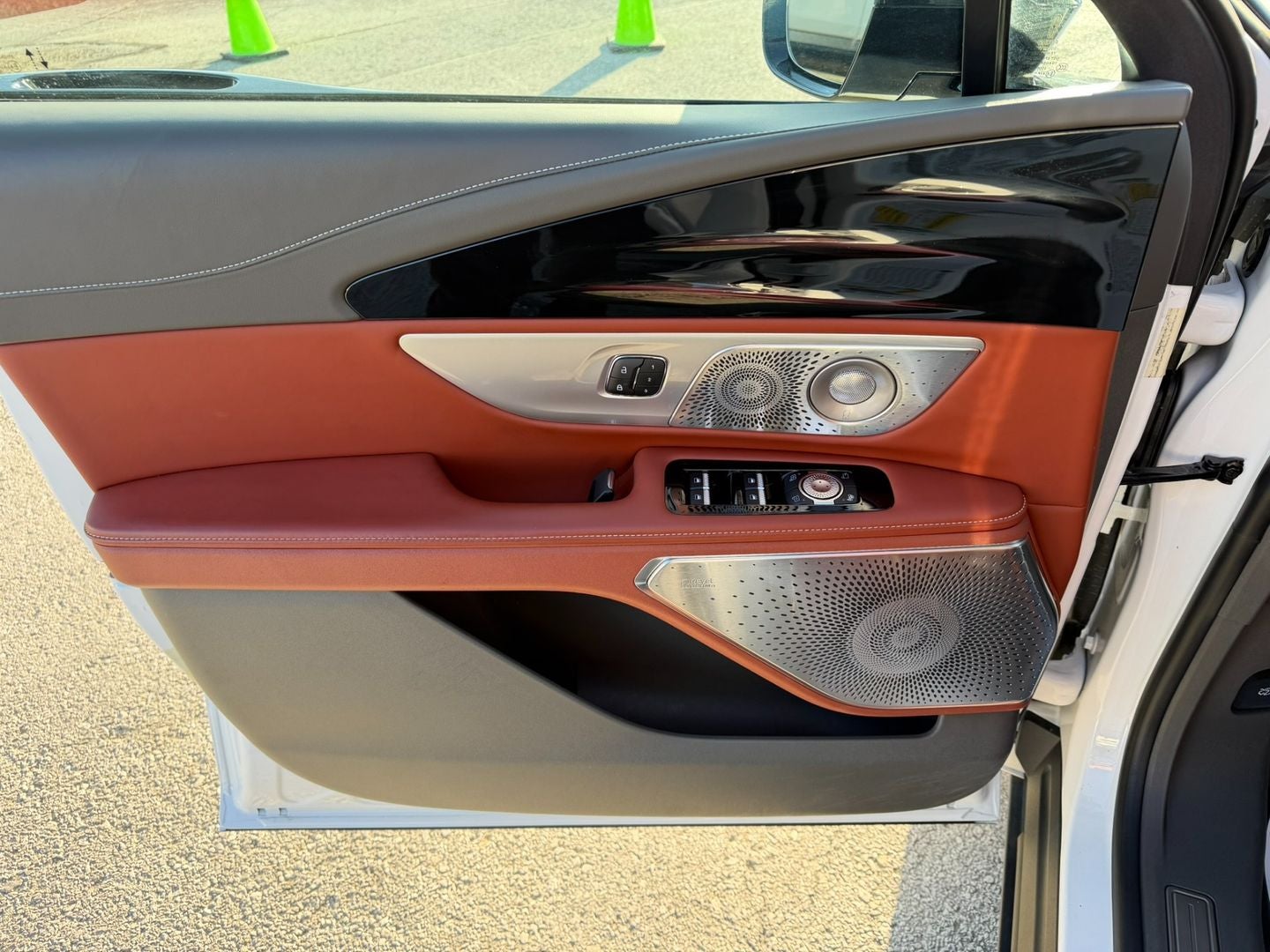 2024 Lincoln Nautilus Black Label