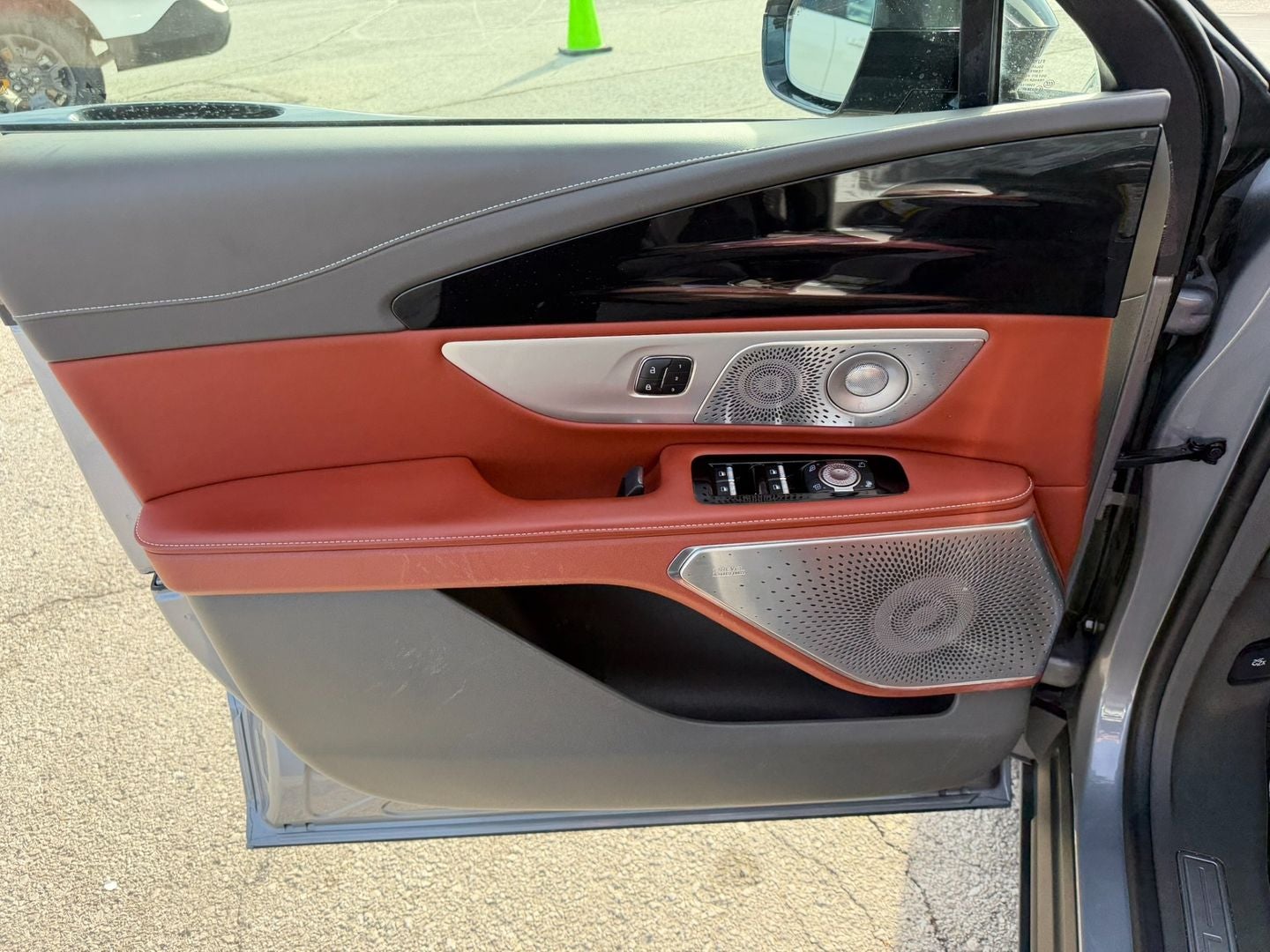 2024 Lincoln Nautilus Black Label