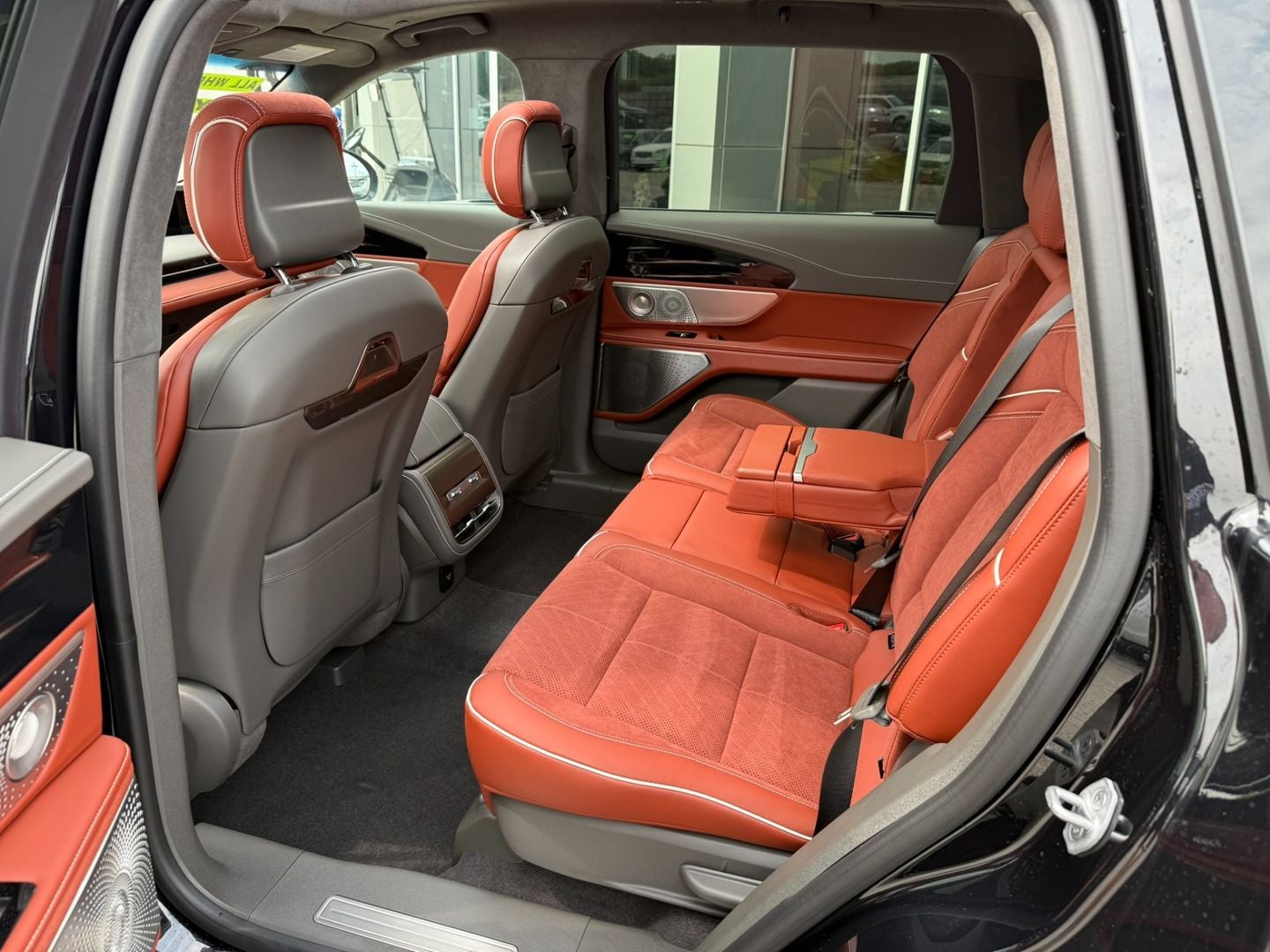 2024 Lincoln Nautilus Black Label