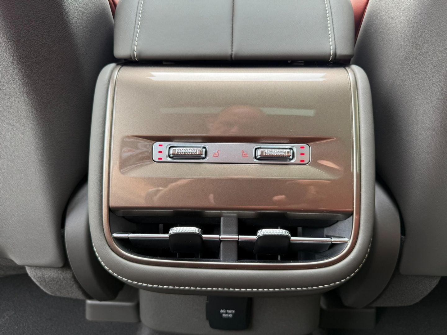 2024 Lincoln Nautilus Black Label