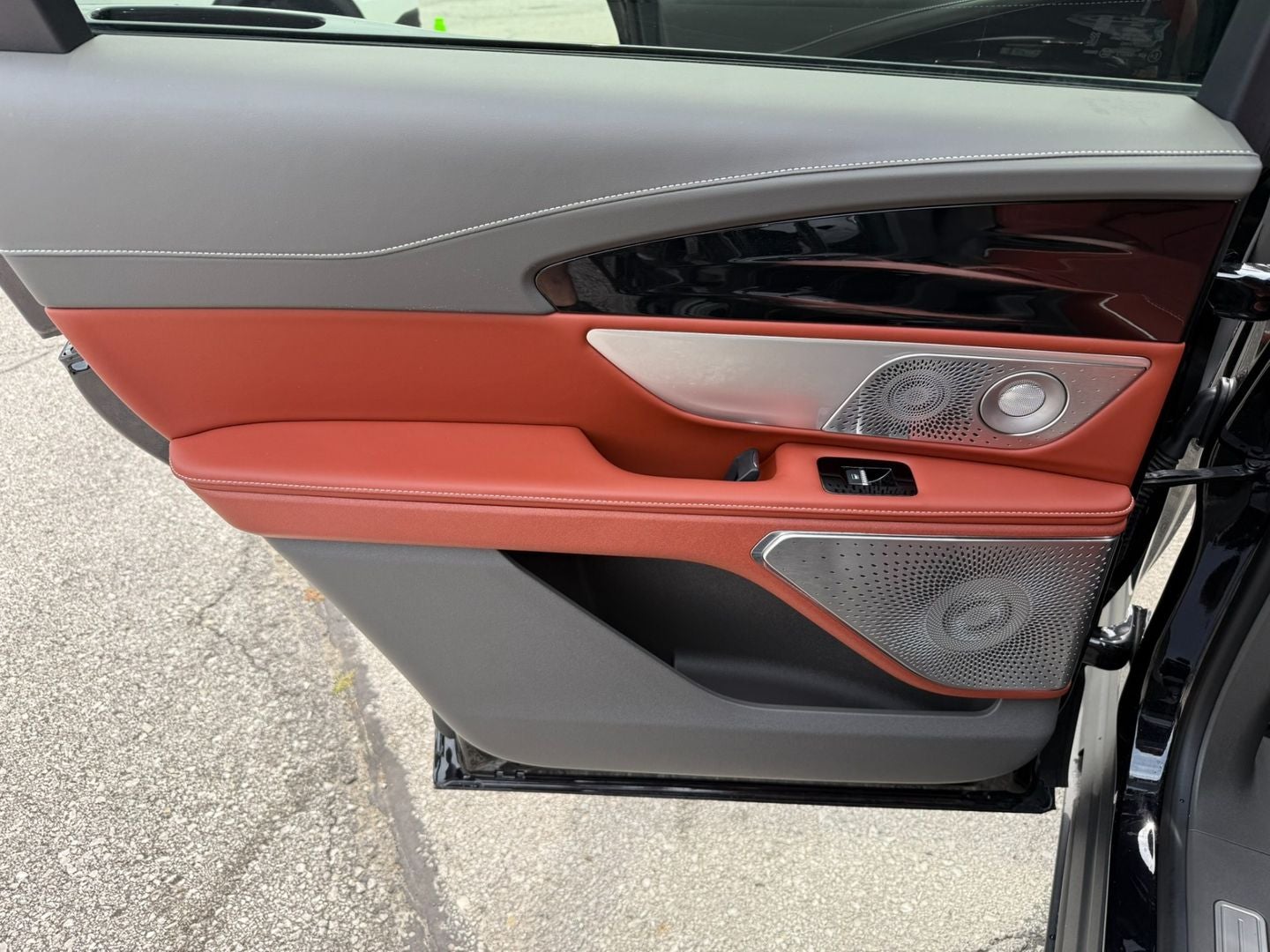 2024 Lincoln Nautilus Black Label