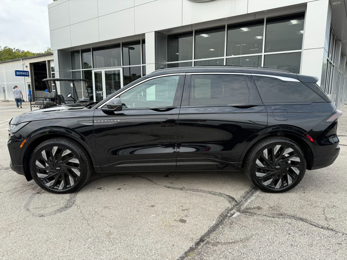 2024 Lincoln Nautilus Black Label