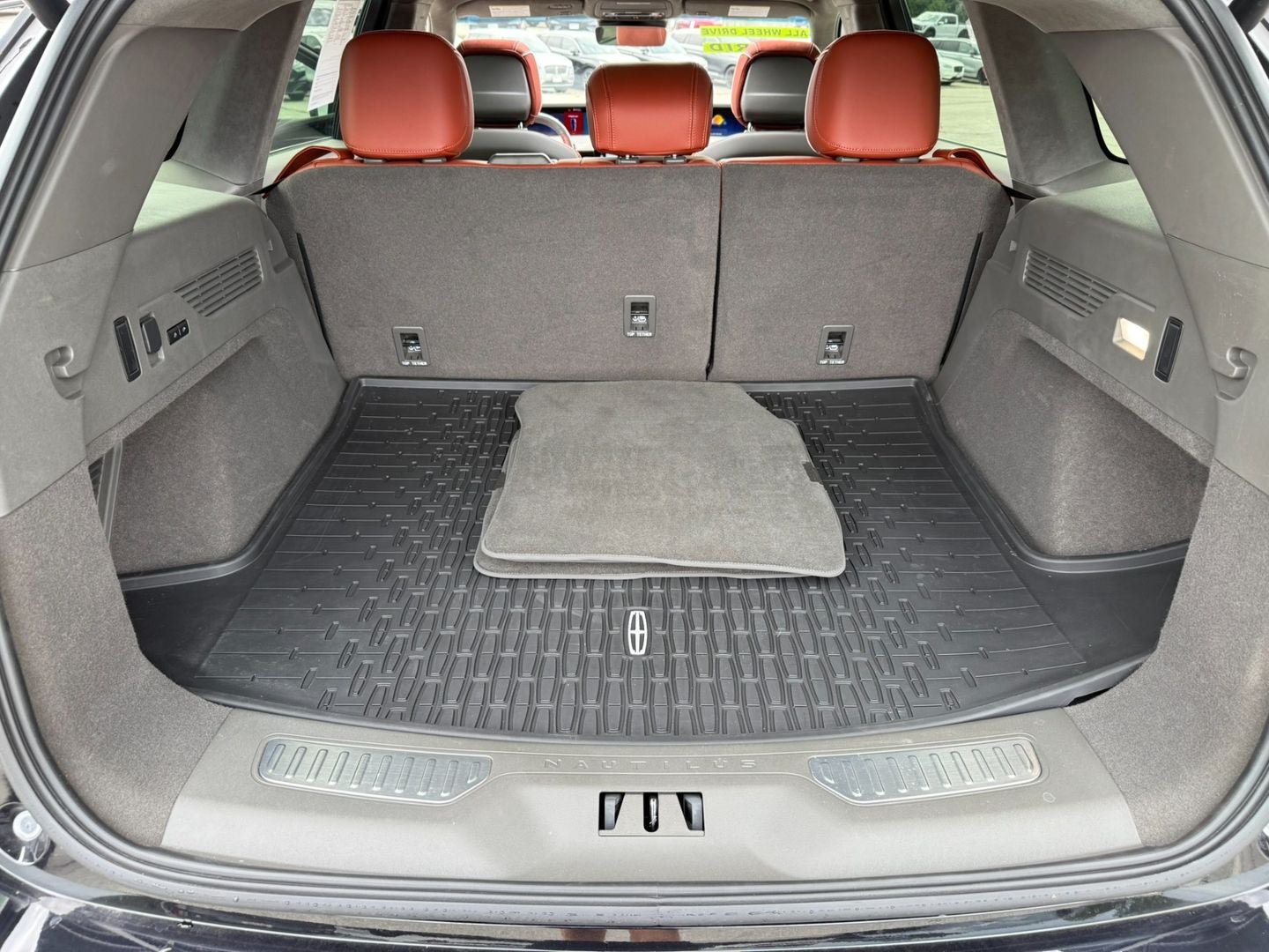 2024 Lincoln Nautilus Black Label