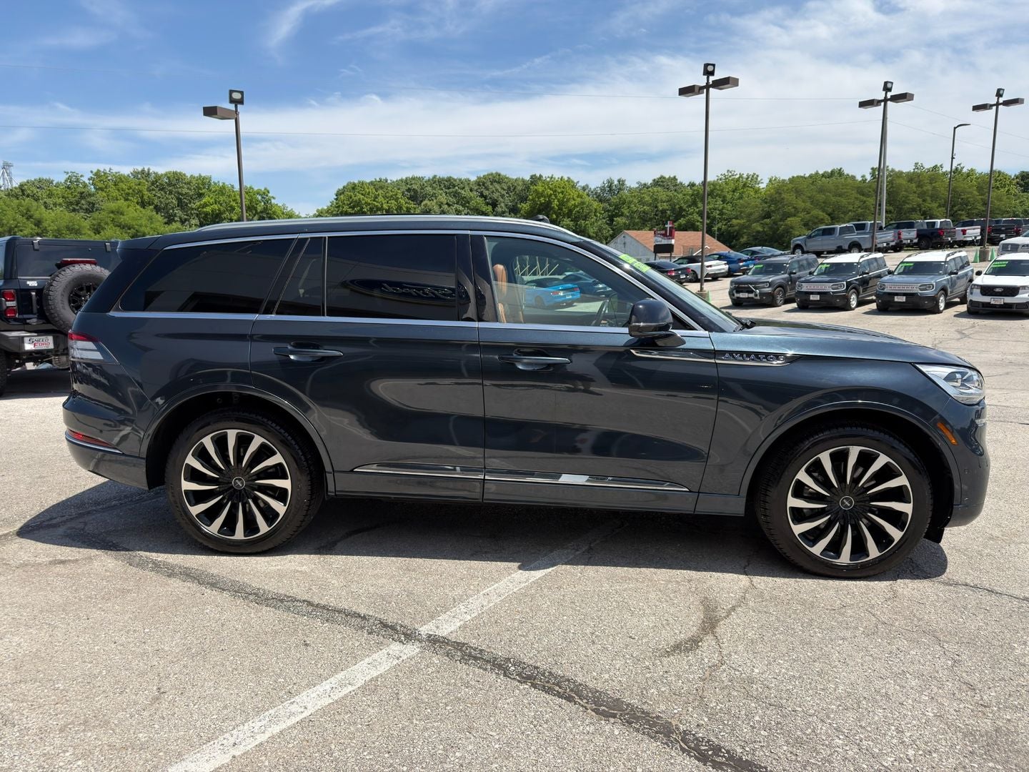 2023 Lincoln Aviator Black Label Grand Touring