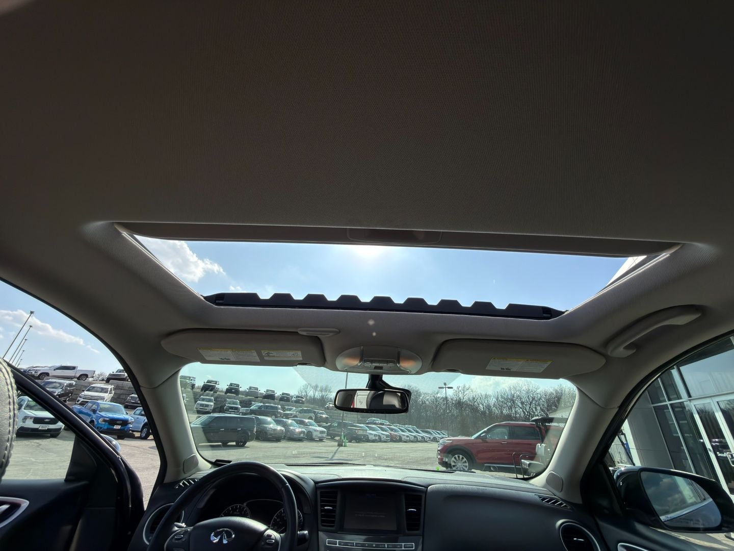 2019 INFINITI QX60 LUXE