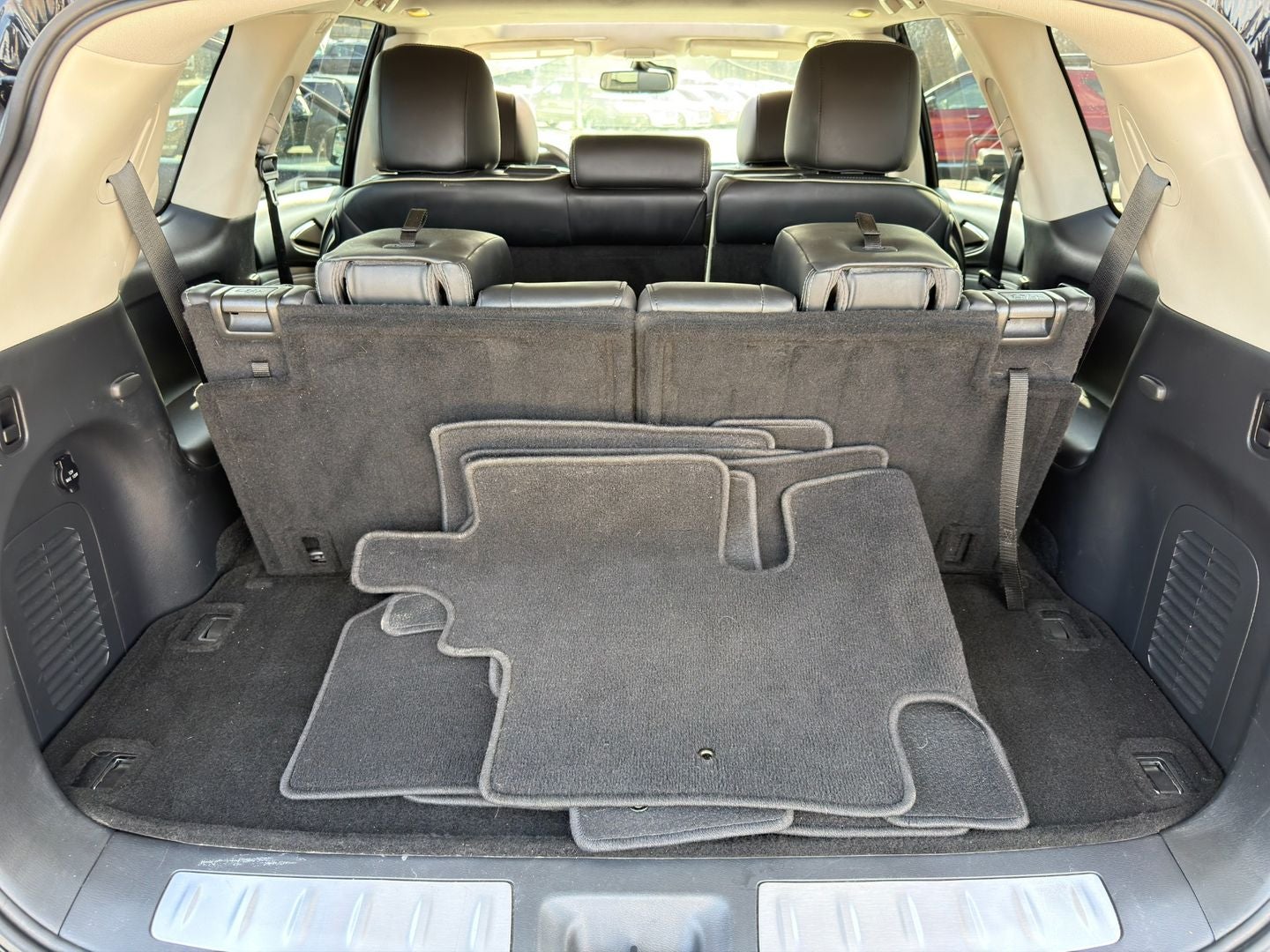 2019 INFINITI QX60 LUXE