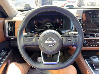 2025 Nissan Pathfinder Platinum