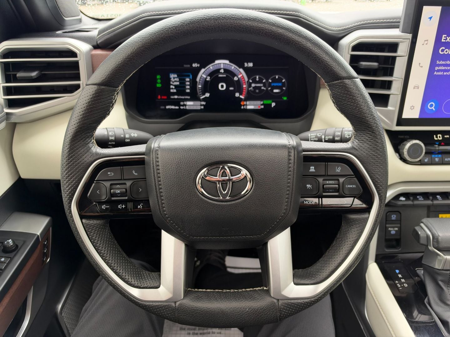 2023 Toyota Sequoia Capstone