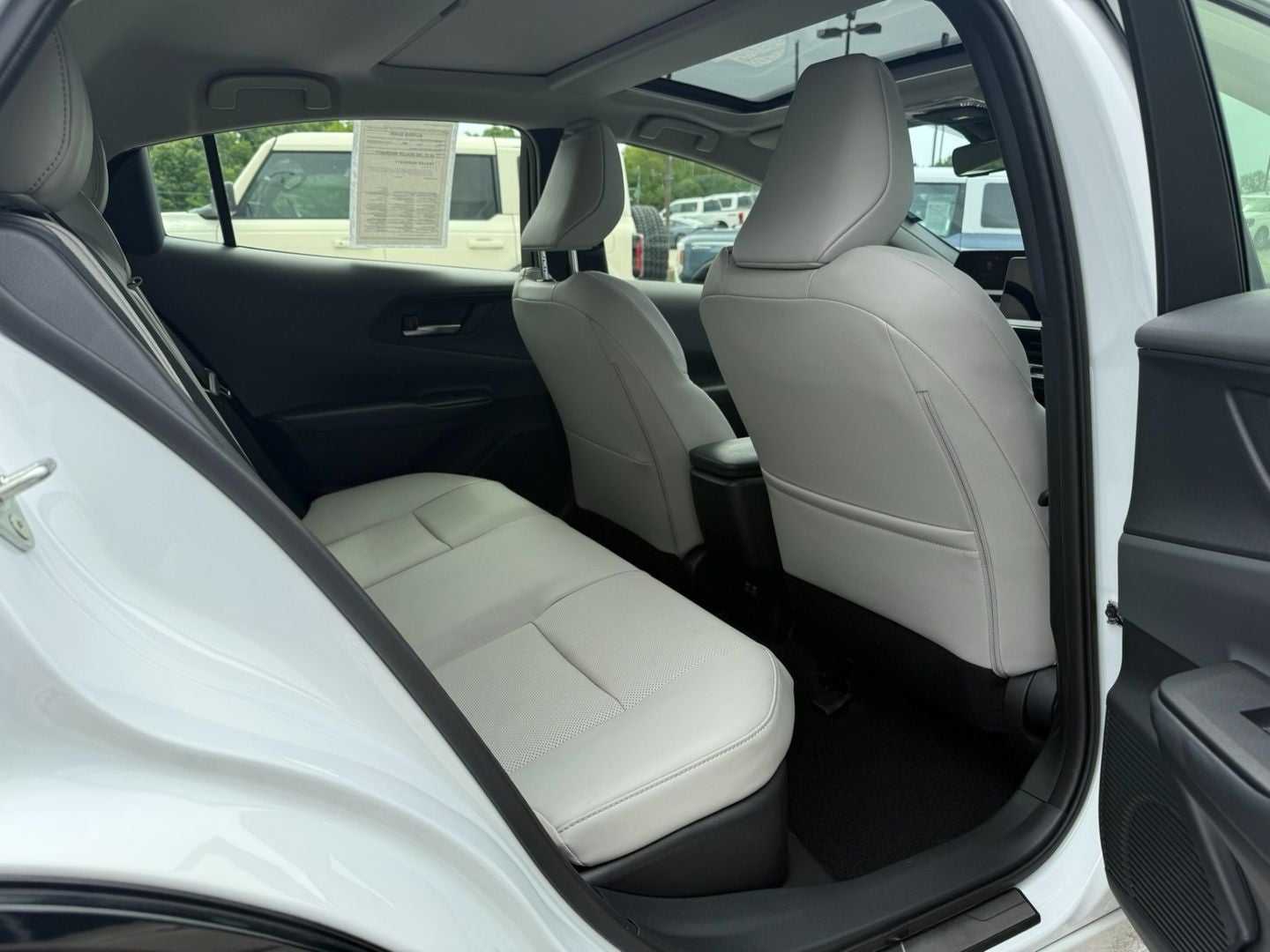2025 Toyota Prius XLE