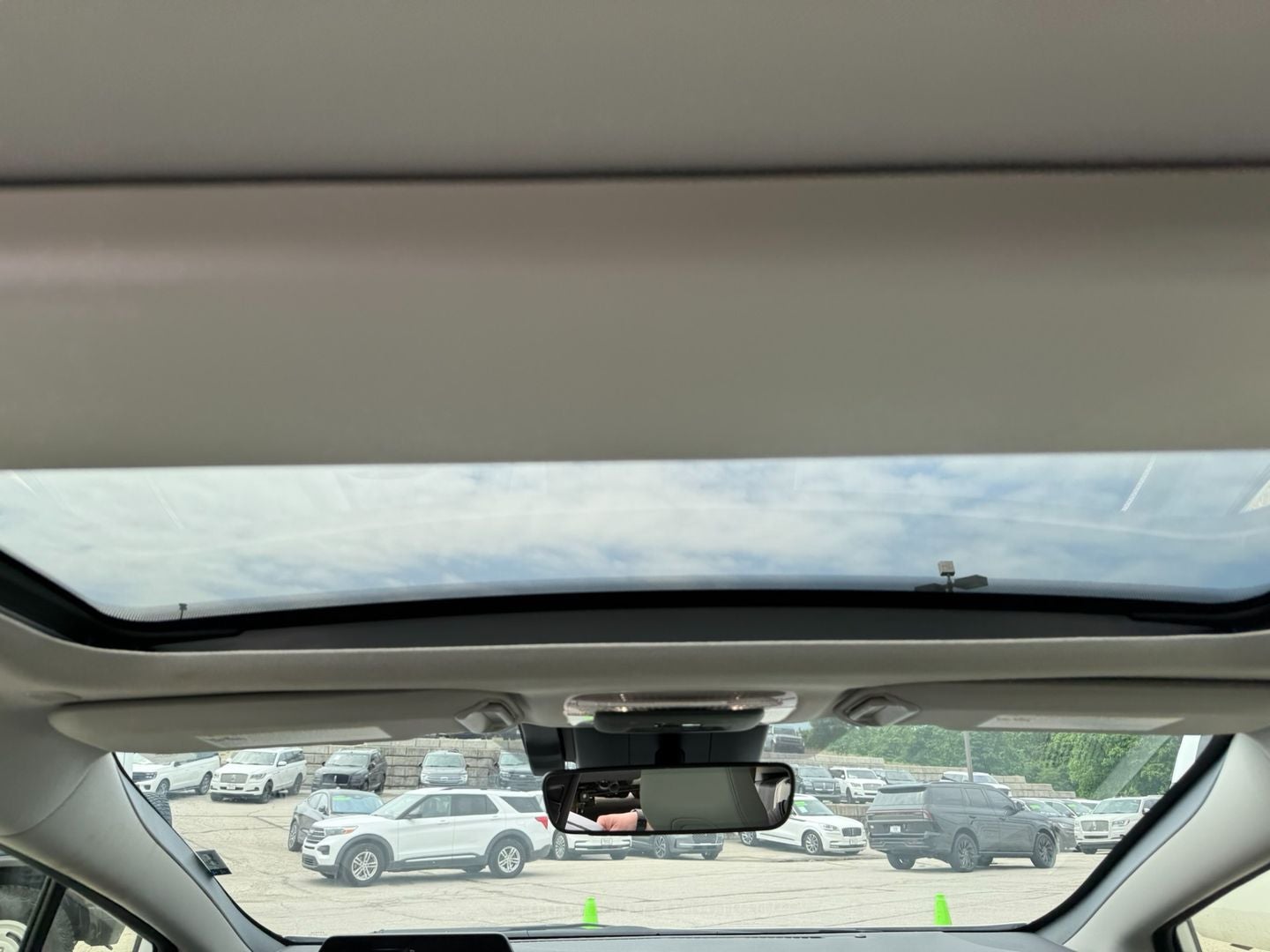 2025 Toyota Prius XLE