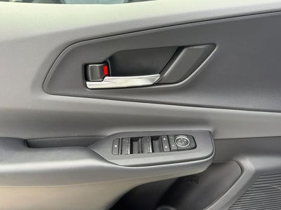 2025 Toyota Prius XLE