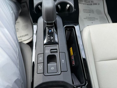 2025 Toyota Prius XLE