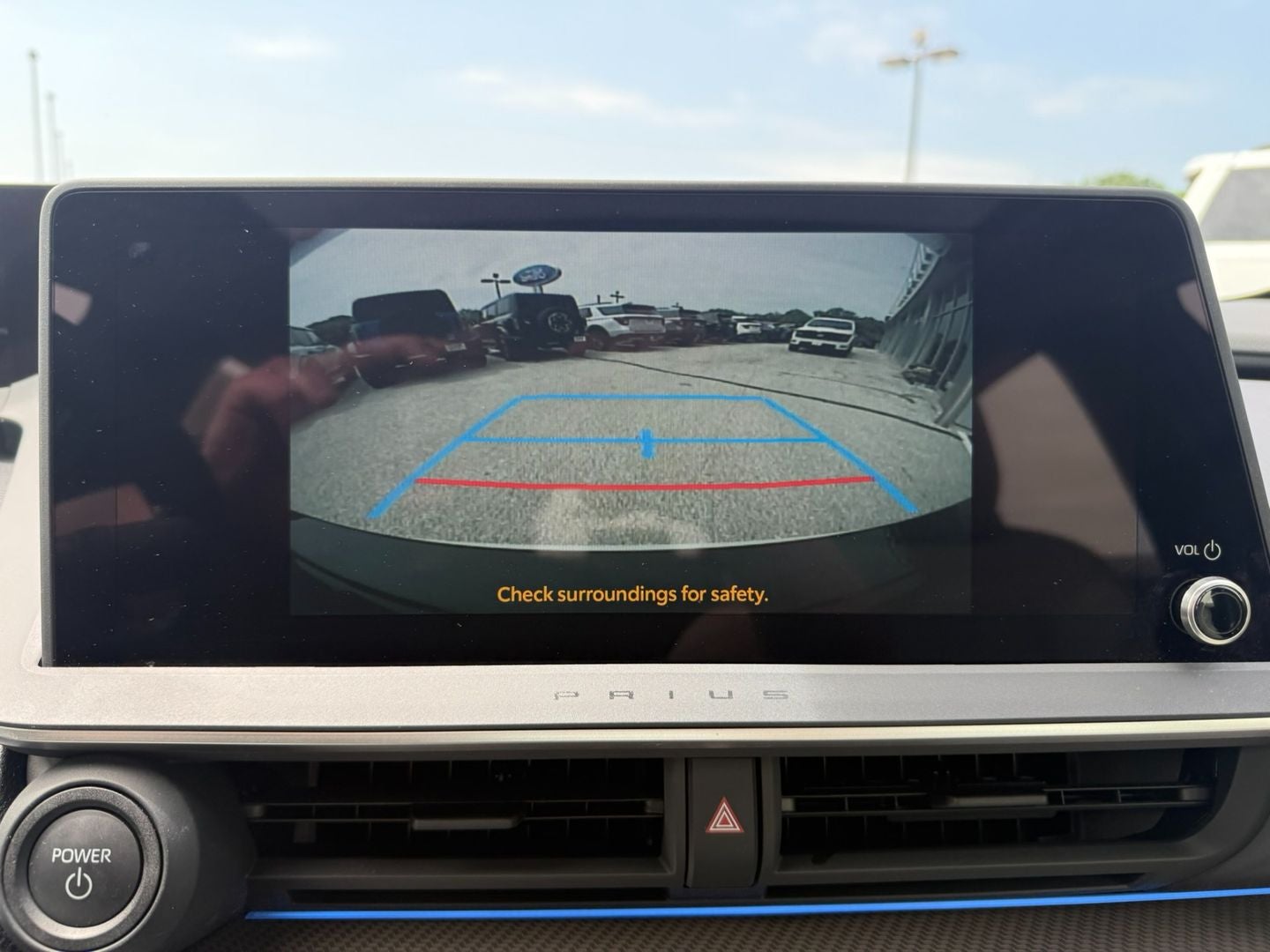 2025 Toyota Prius XLE