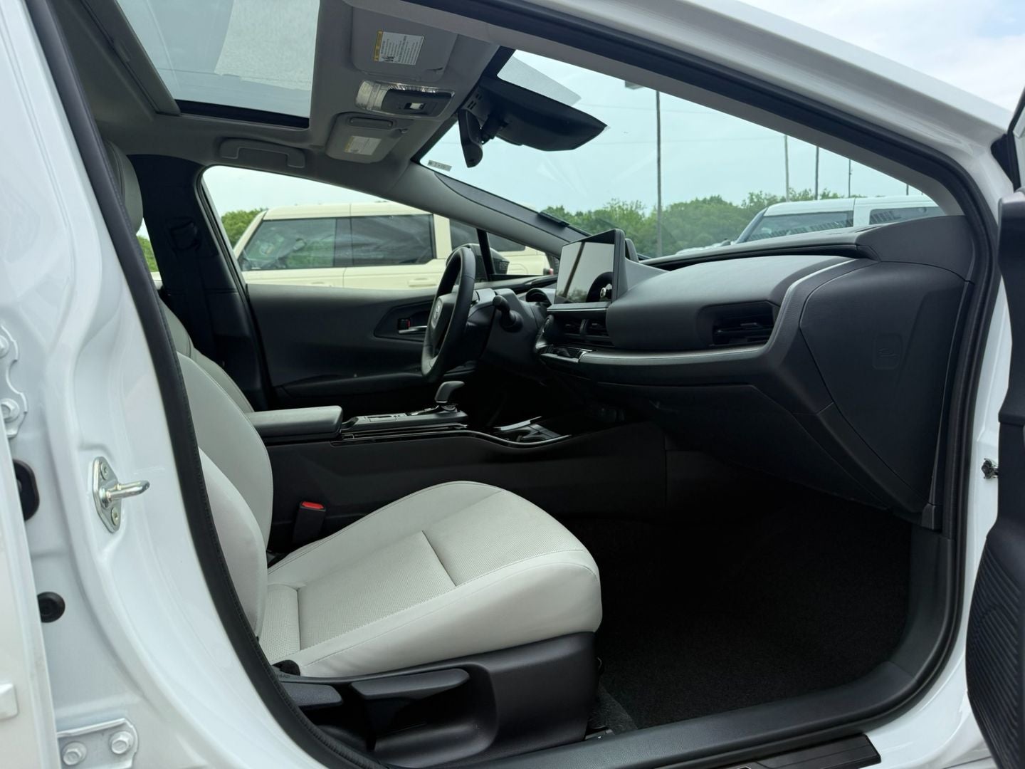 2025 Toyota Prius XLE