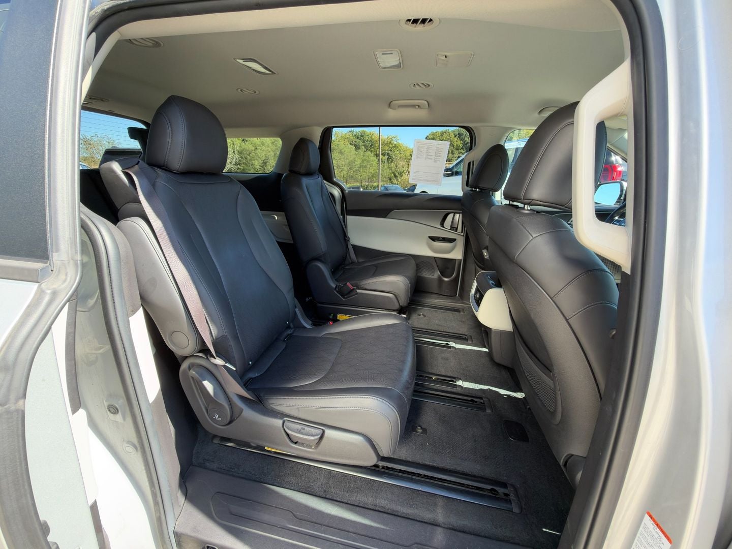 2022 Kia Carnival LXS