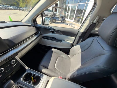 2022 Kia Carnival LXS