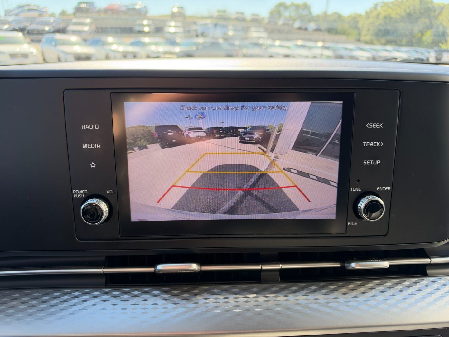 2022 Kia Carnival LXS