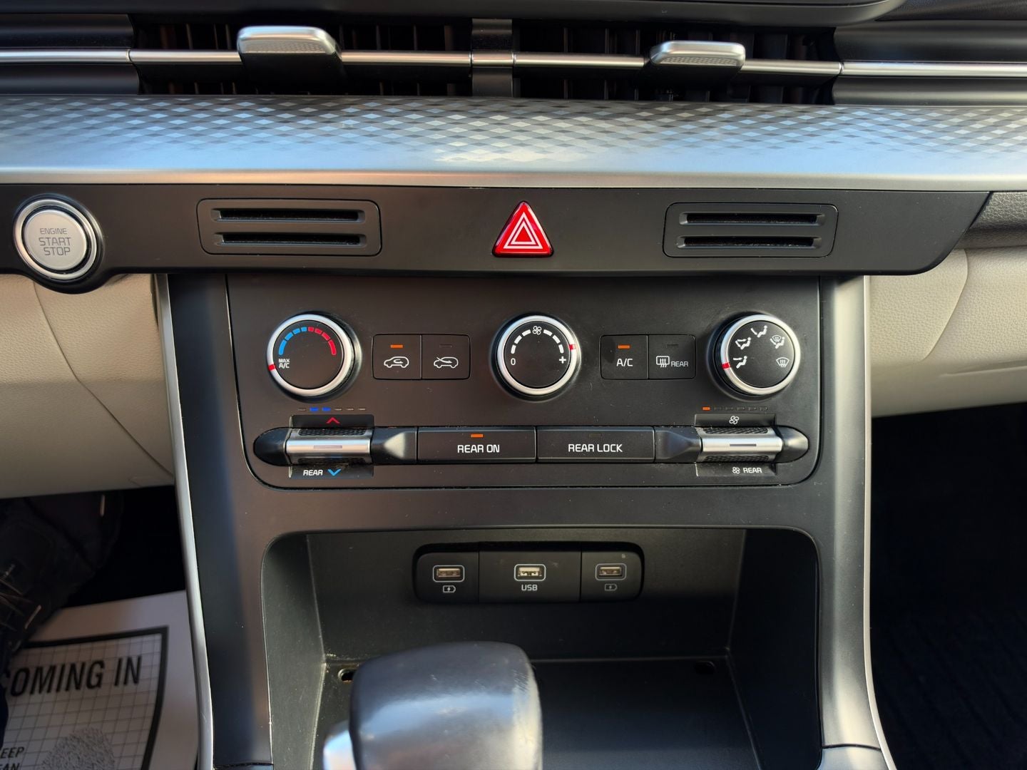 2022 Kia Carnival LXS