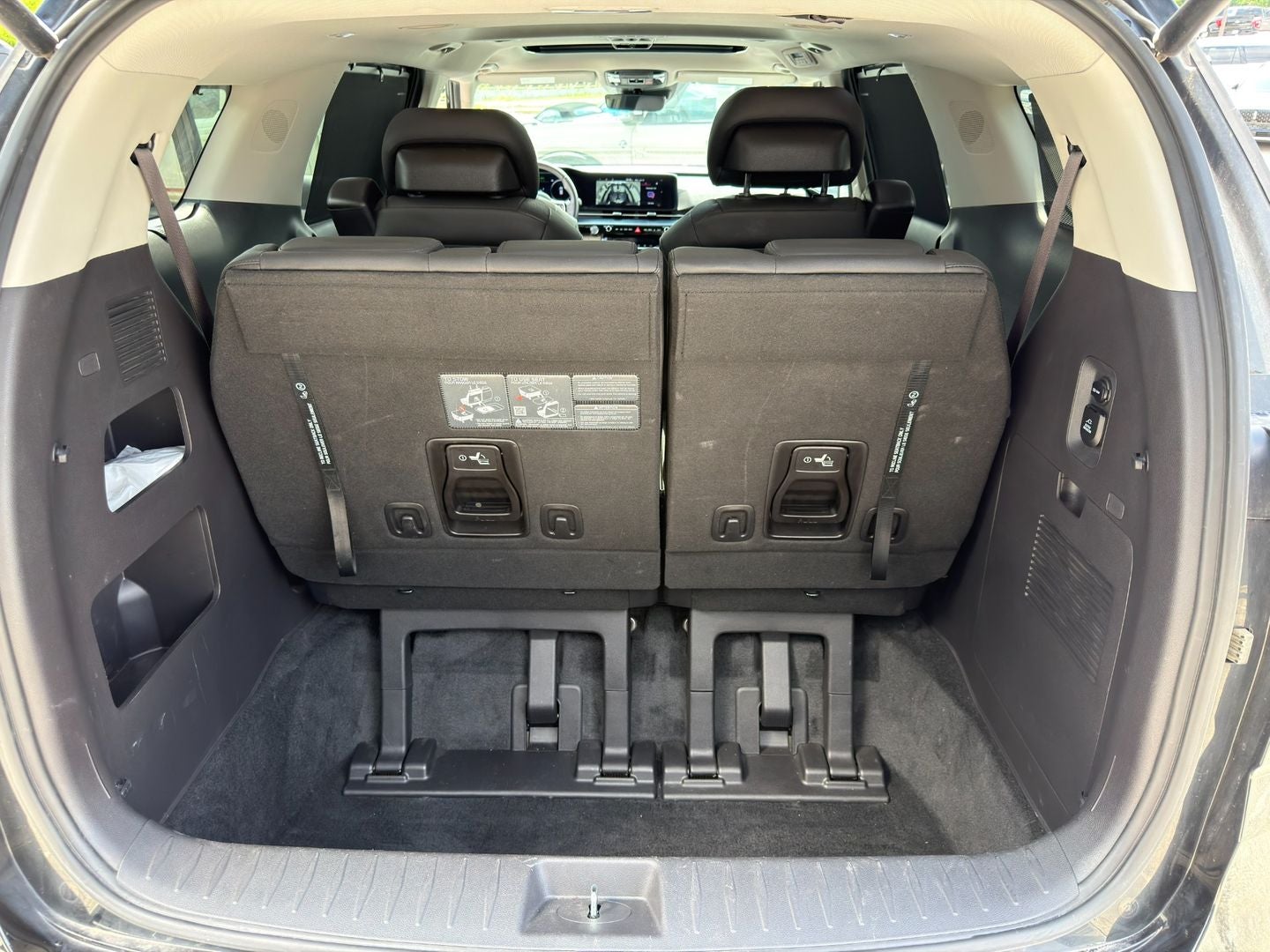 2024 Kia Carnival SX Prestige