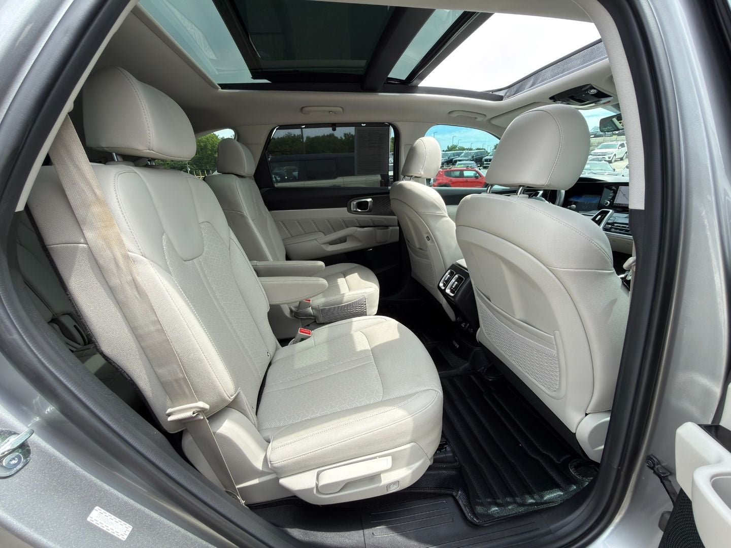 2023 Kia Sorento Plug-In Hybrid SX Prestige