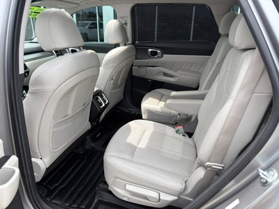 2023 Kia Sorento Plug-In Hybrid SX Prestige