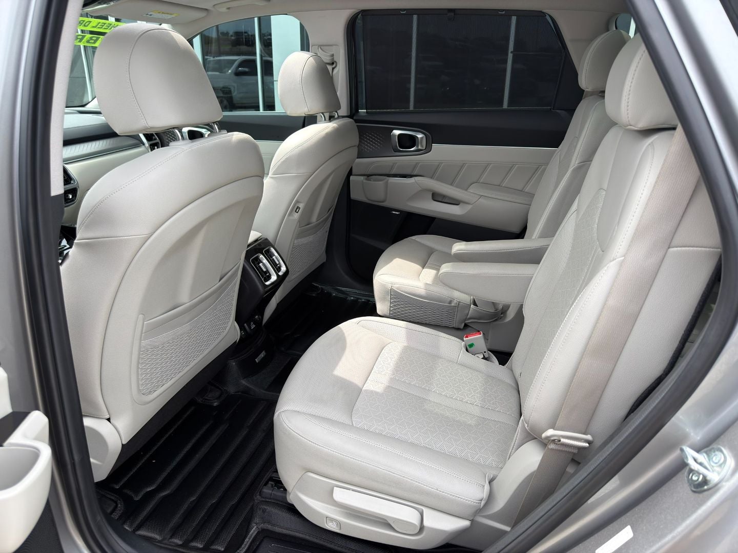 2023 Kia Sorento Plug-In Hybrid SX Prestige