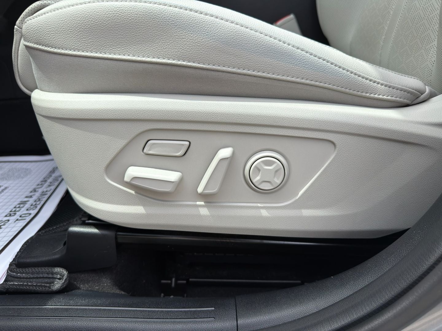 2023 Kia Sorento Plug-In Hybrid SX Prestige